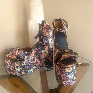 Jeffrey Campbell- Floral Velvet Platform Sandal